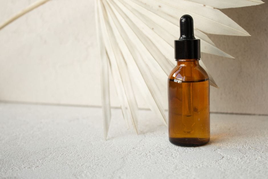 Retinol: jak zacząć, żeby nie zniszczyć skóry